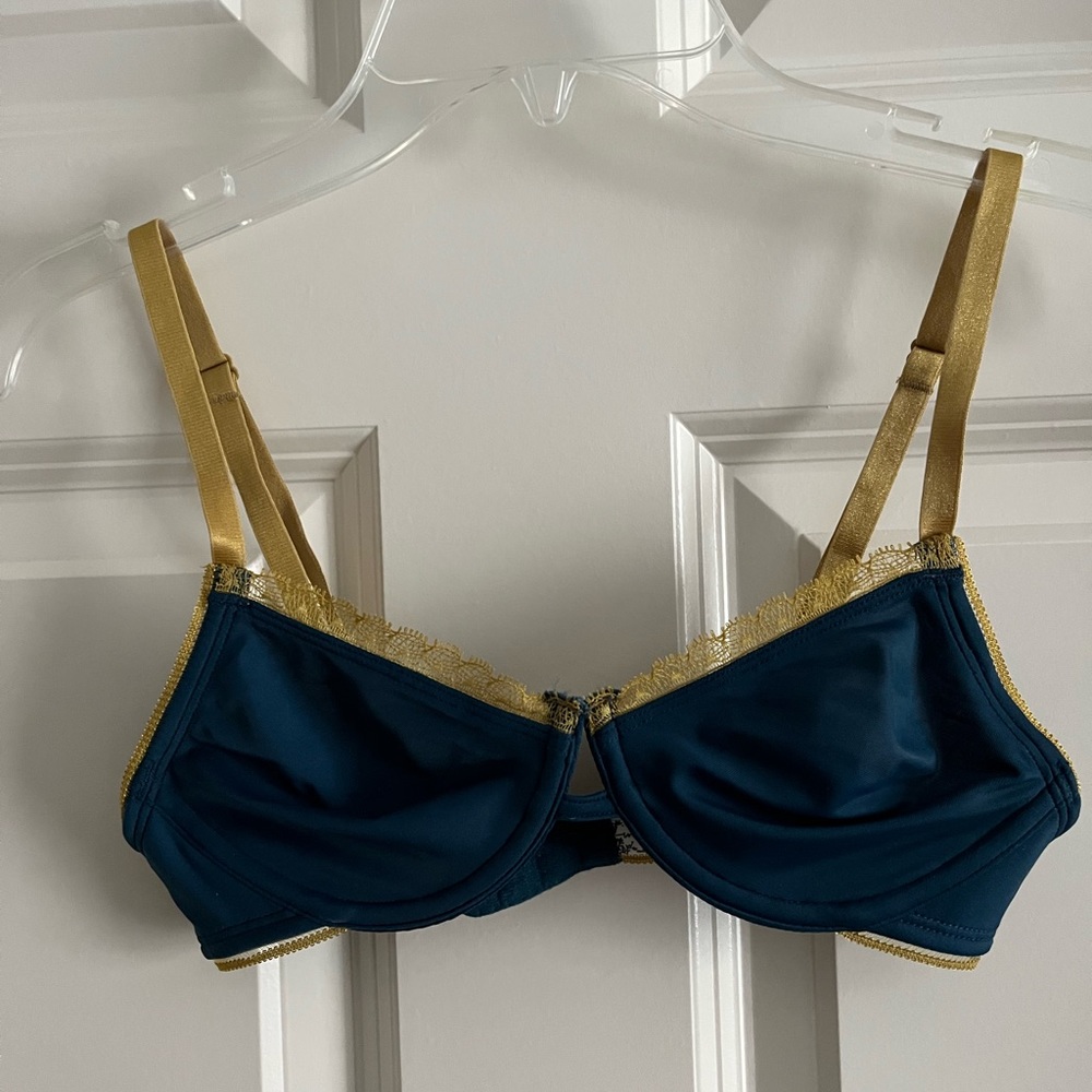 Free people intimately underwire bra- size 32A